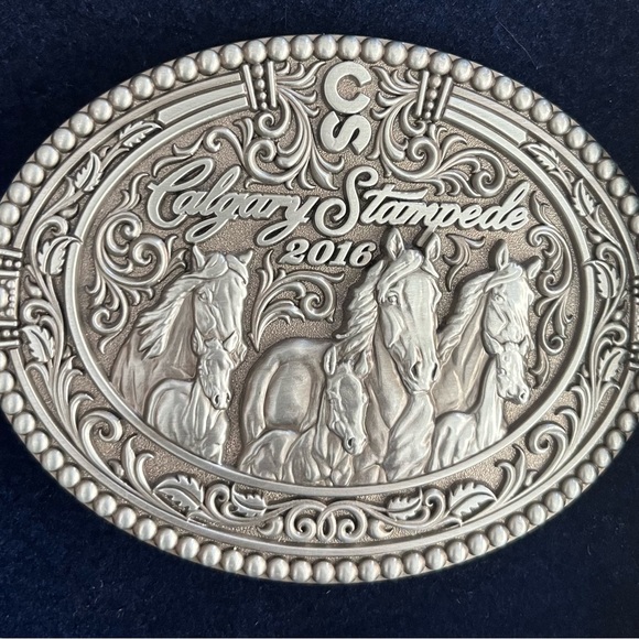 Belt buckles - Picture 2 of 5